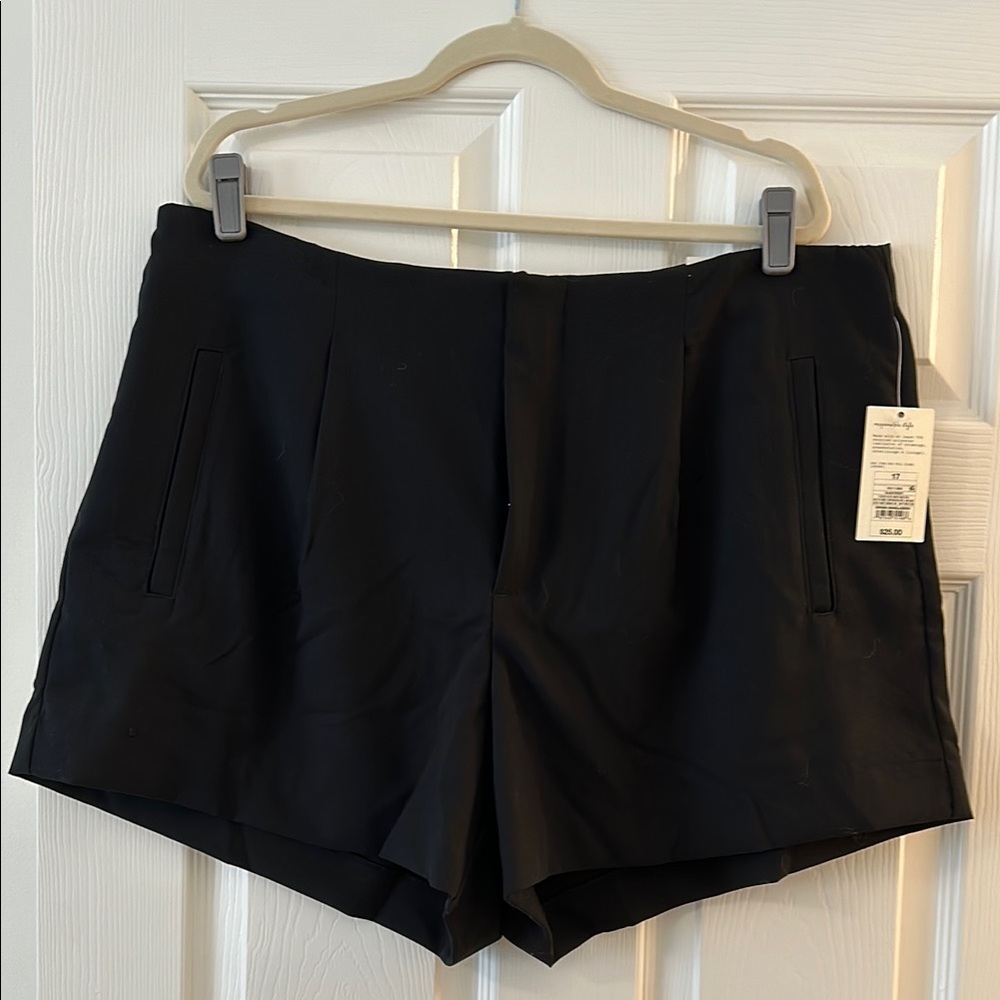 Women's Tailored Black Dress Shorts